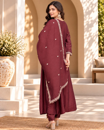color:burgundy