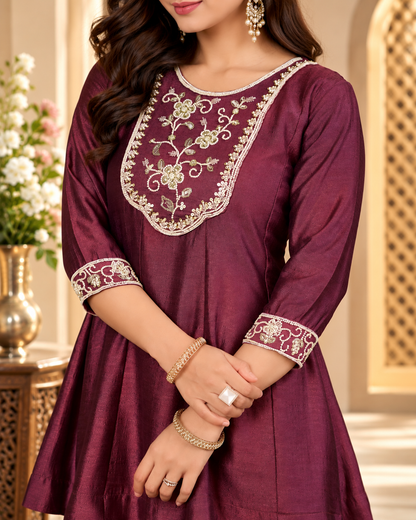 color:burgundy